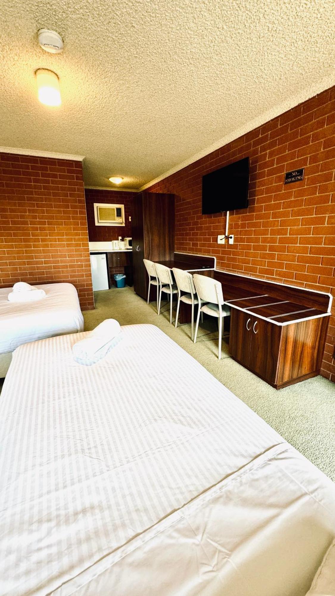 Junction Motel Wagga Wagga Wagga Eksteriør bilde